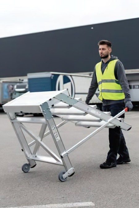 Marchepied mobile