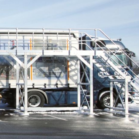 Passerelles fixes pour toit de camion